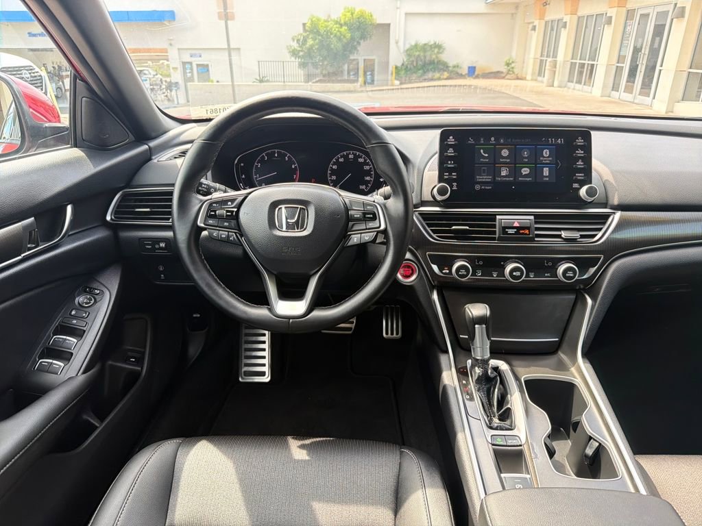 Used 2020 Honda Accord Sport image 11