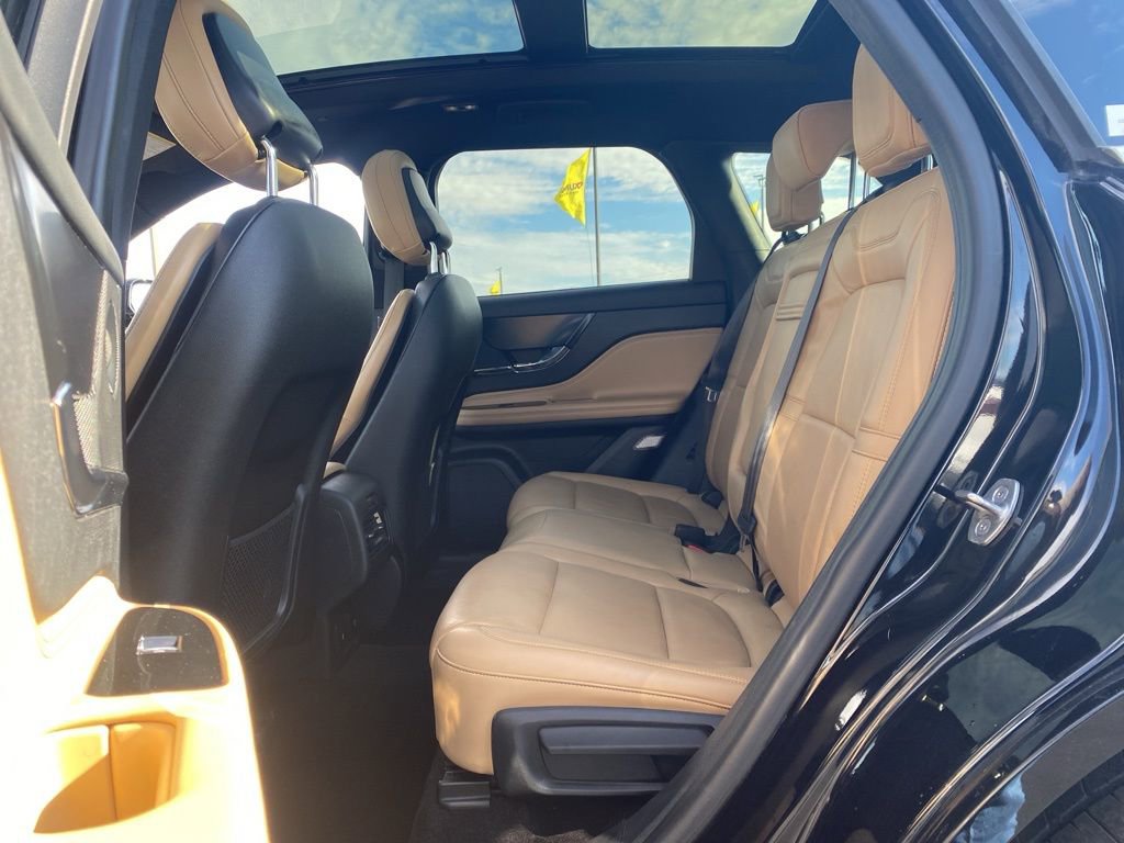 Used 2020 Lincoln Corsair Reserve w/ Equipment Group 202A image 23