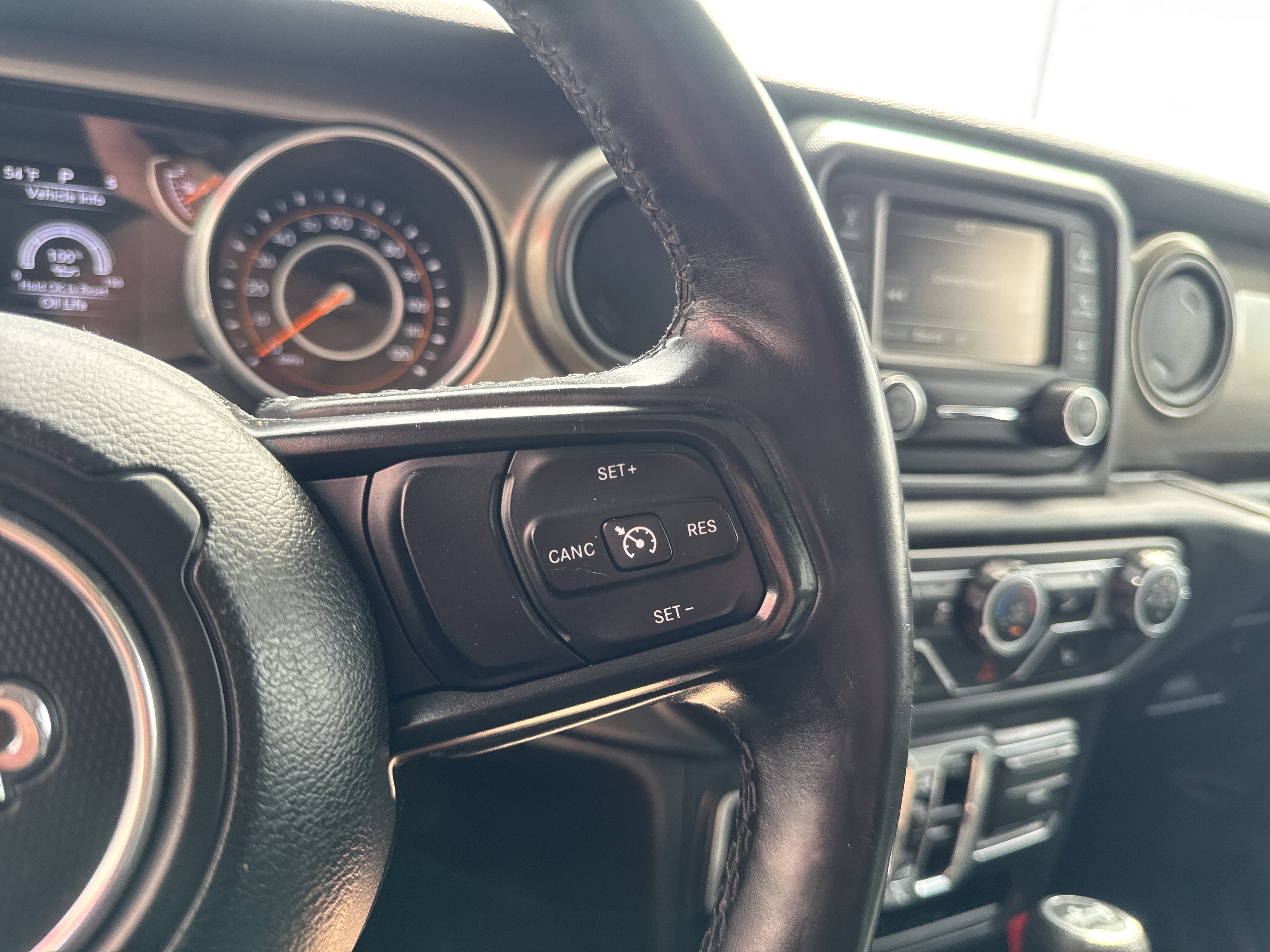 Used 2018 Jeep Wrangler Unlimited Sport S AWD/4WD image 17