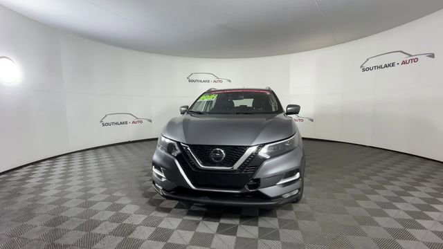 Certified 2021 Nissan Rogue Sport SL w/ Premium Package AWD/4WD image 3