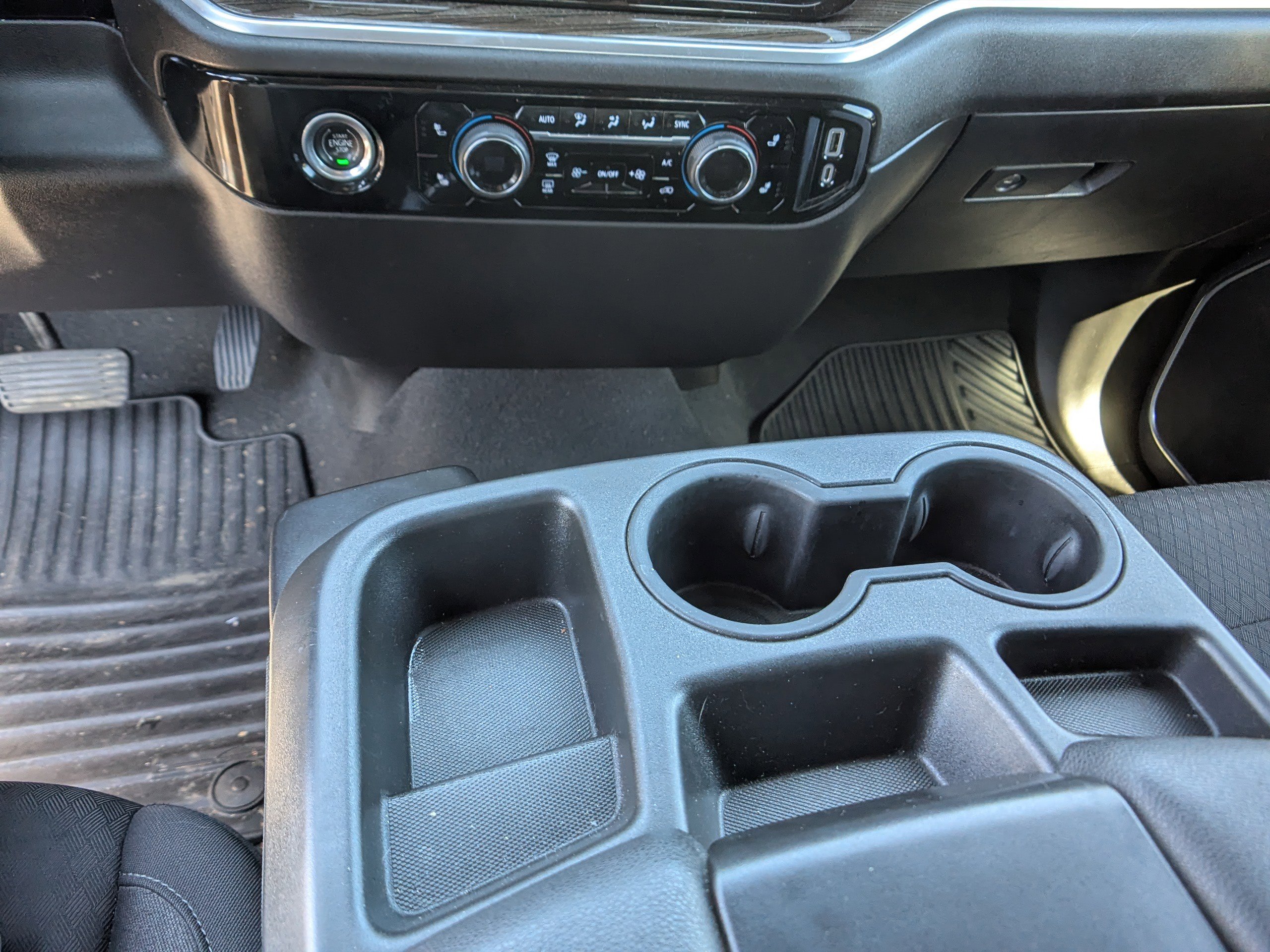 Used 2022 Chevrolet Silverado 1500 RST AWD/4WD image 21