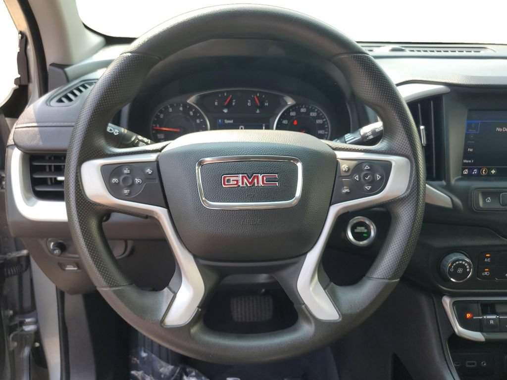 Used 2024 GMC Terrain SLE FWD image 12