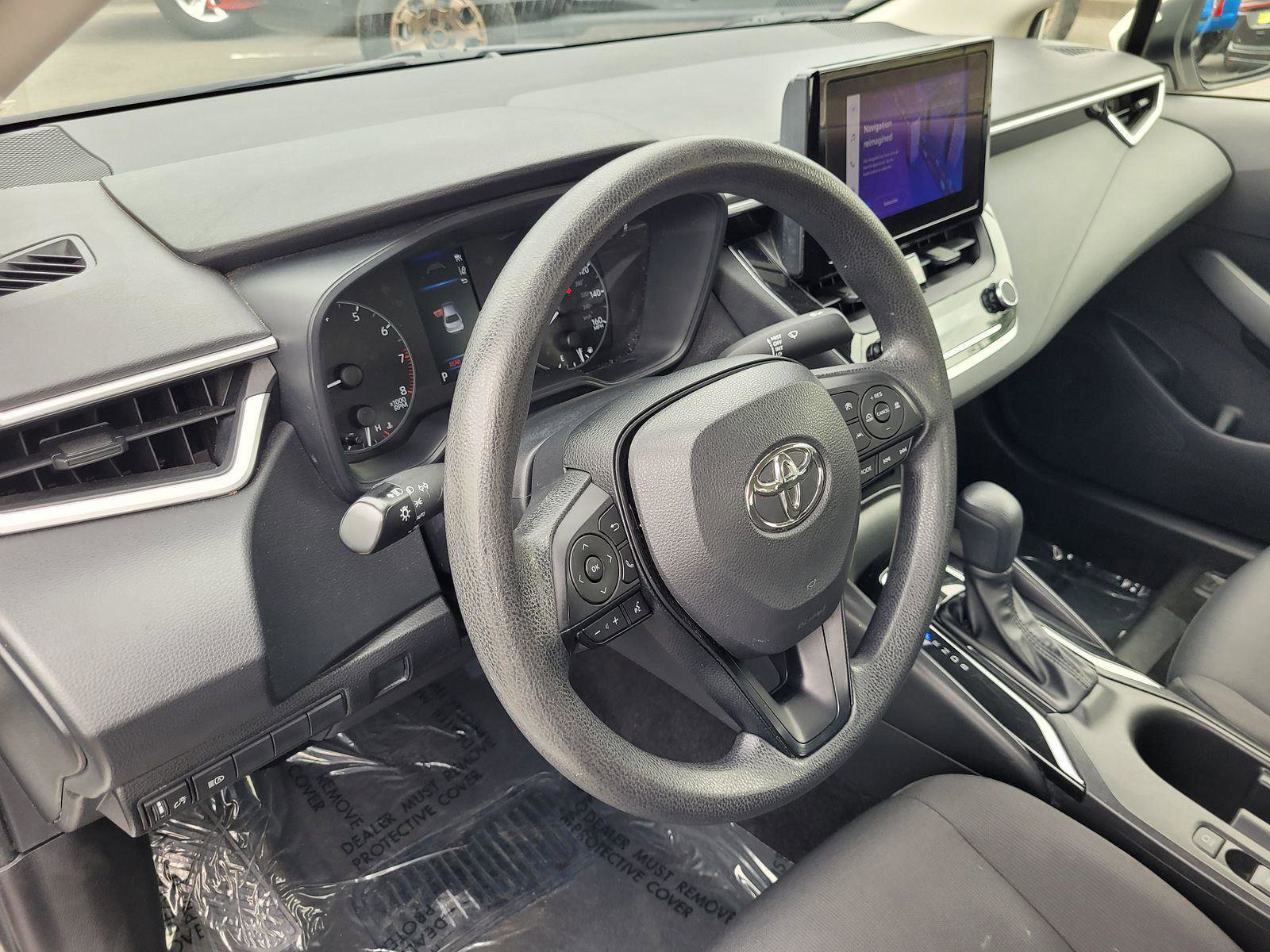 Used 2023 Toyota Corolla LE FWD image 12