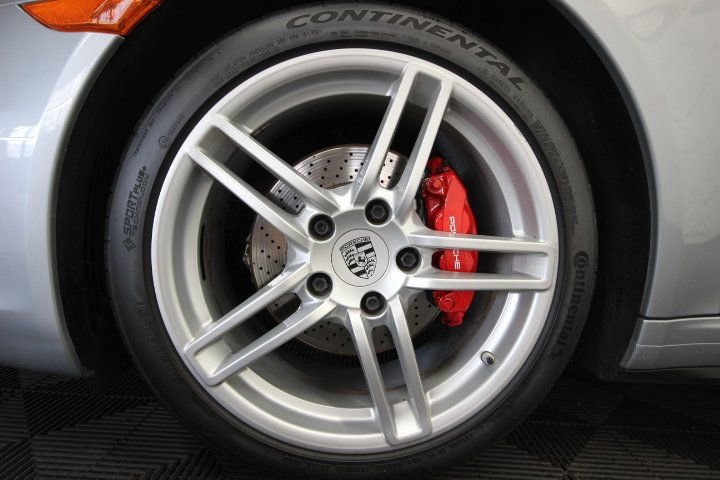 Used 2014 Porsche 911 Carrera 4 w/ Sport Chrono Package image 3