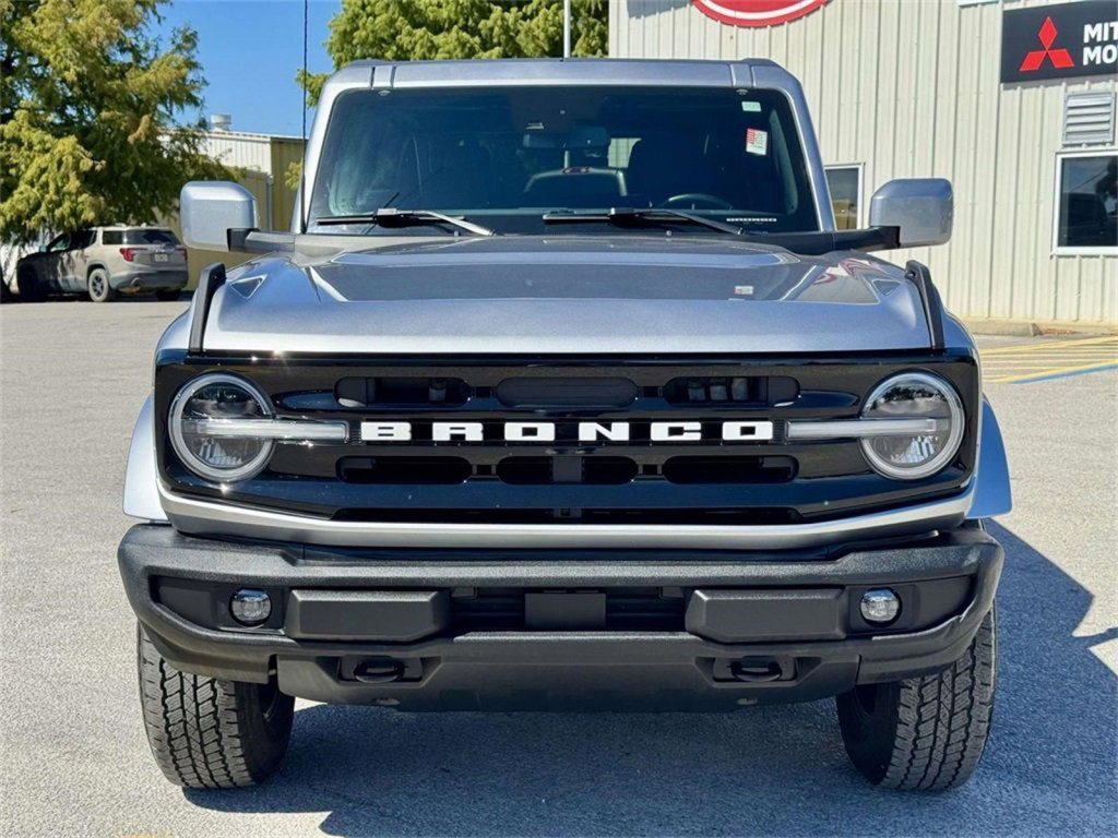 Used 2022 Ford Bronco Outer Banks image 8