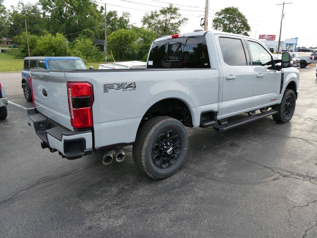 New 2026 Ford F250 Lariat w/ Black Appearance Package AWD/4WD image 5