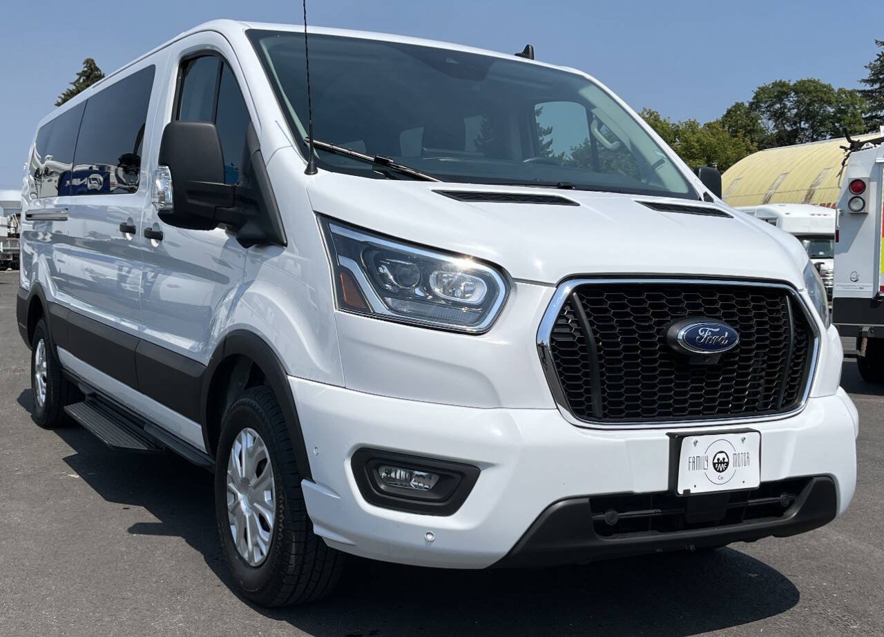 Used 2023 Ford Transit 350 XLT RWD image 1