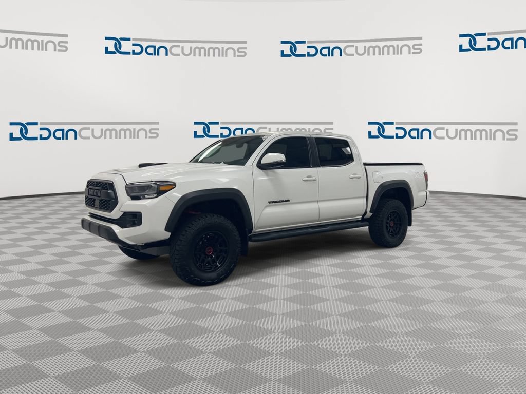Used 2023 Toyota Tacoma TRD Pro AWD/4WD image 4