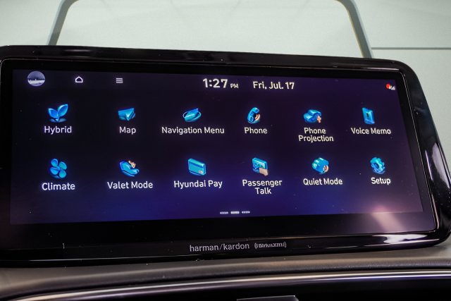 Used 2023 Hyundai Santa Fe Limited AWD/4WD image 25