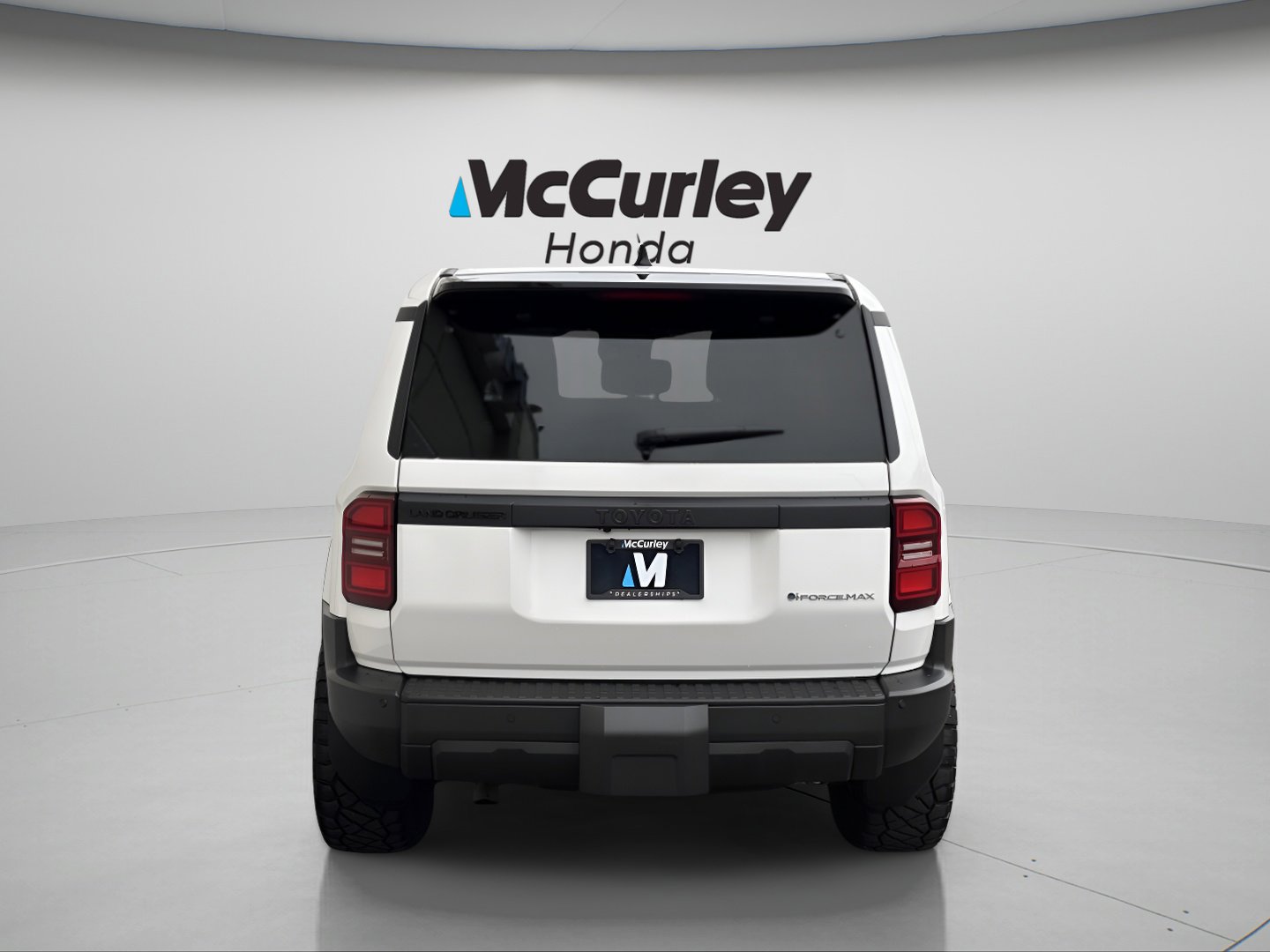 Used 2024 Toyota Land Cruiser 1958 image 4