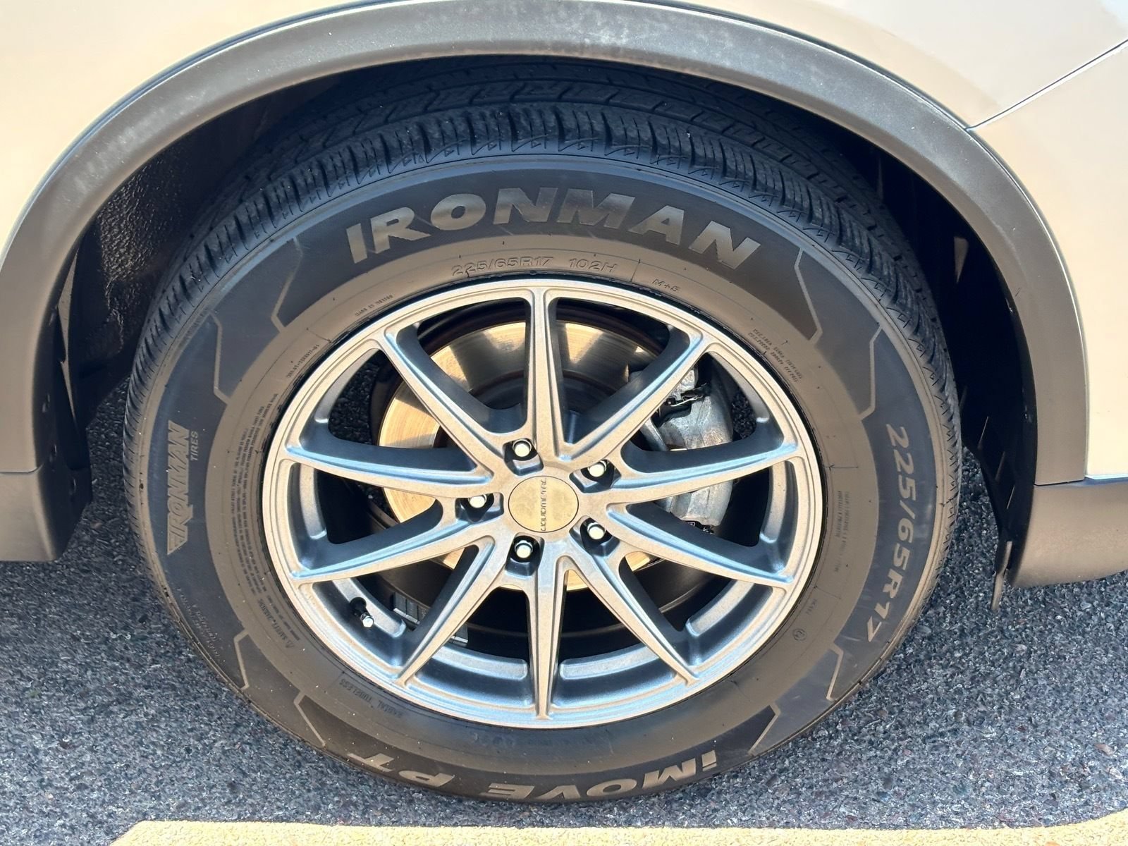 Used 2020 Nissan Rogue S FWD image 8