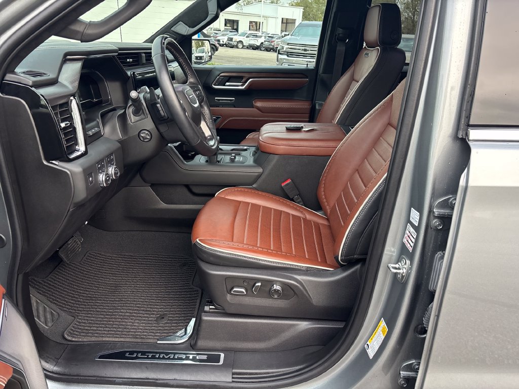 Used 2025 GMC Sierra 1500 Denali Ultimate AWD/4WD image 16