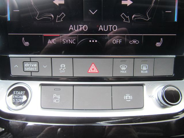 Used 2023 Audi Q7 2.0T Premium Plus w/ Premium Plus Package image 48