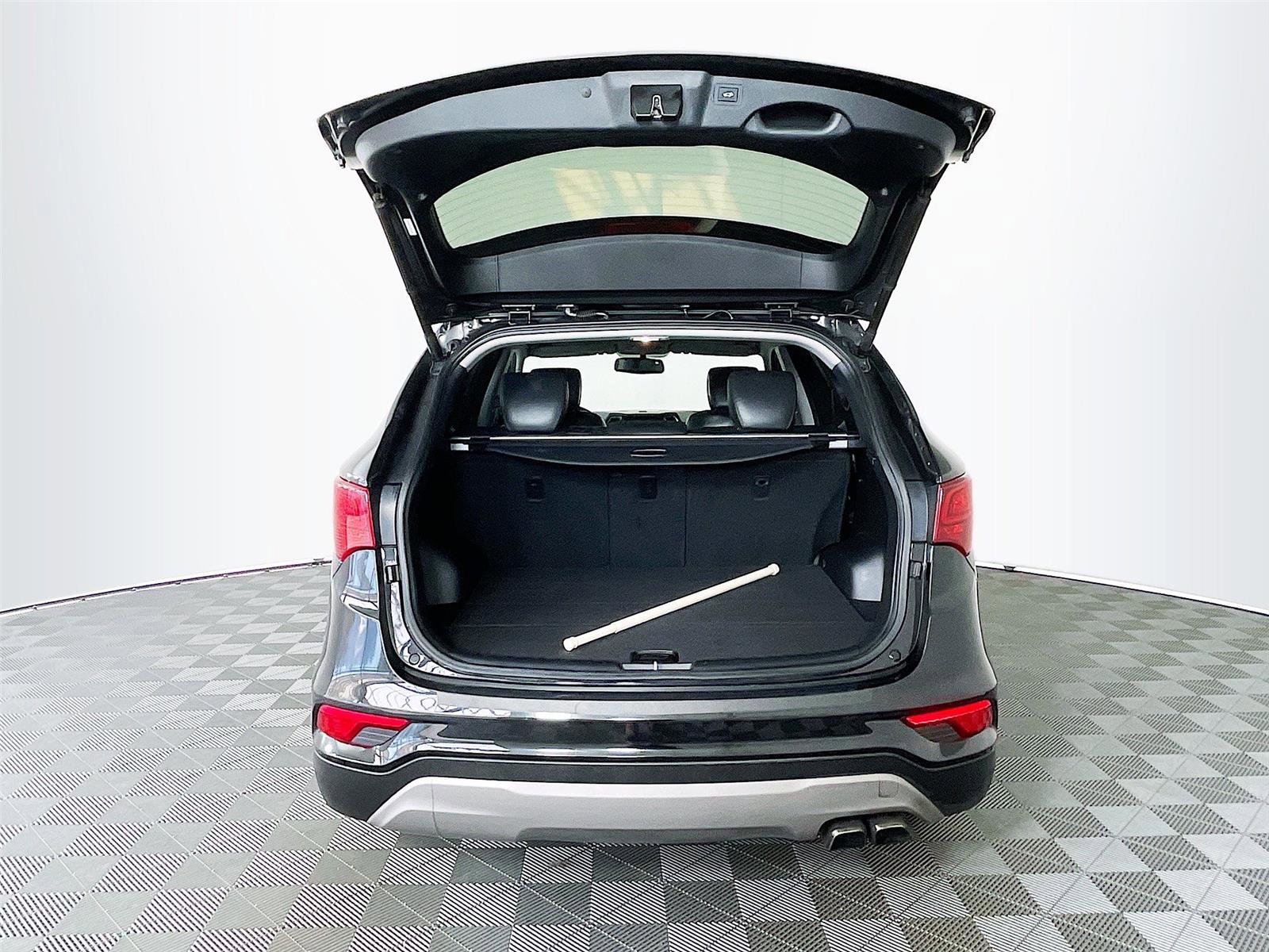 Used 2017 Hyundai Santa Fe Sport 2.0T image 27