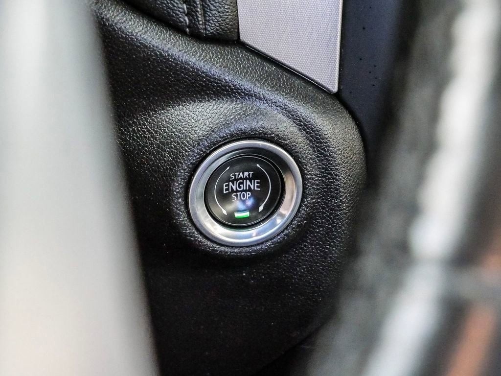 Used 2021 GMC Sierra 1500 Elevation image 28