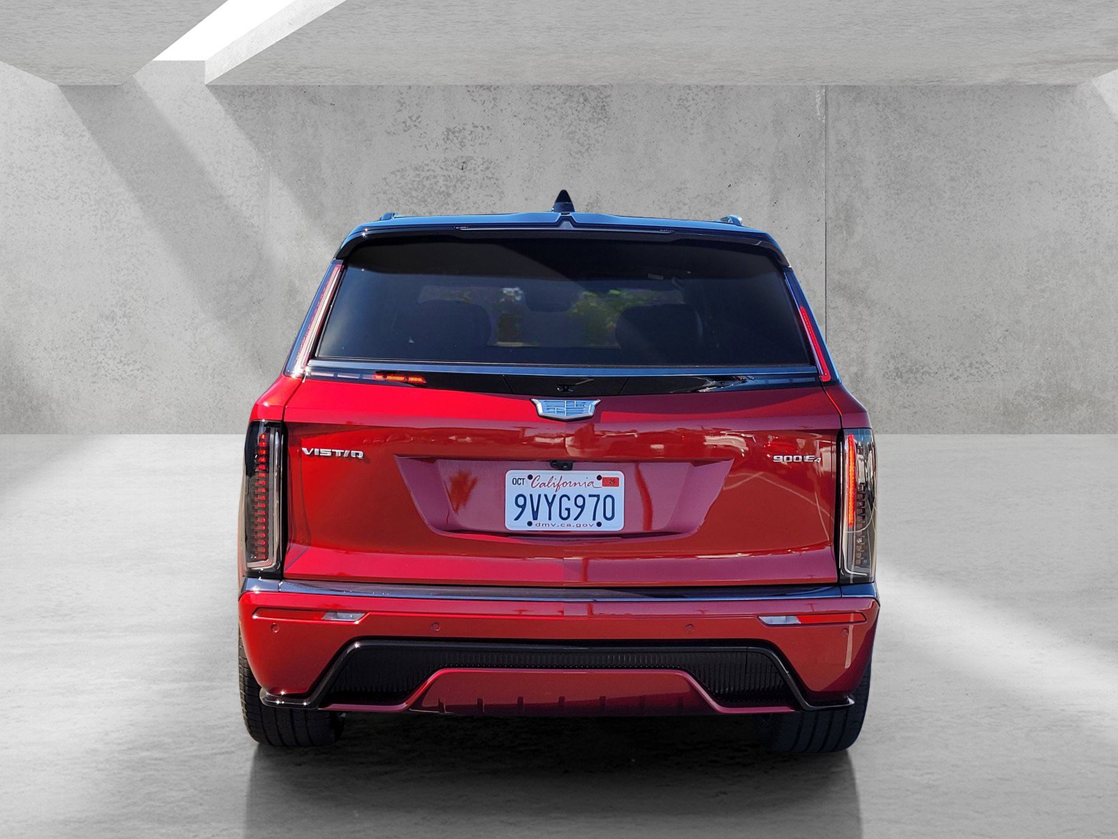 Certified 2026 Cadillac Vistiq Platinum image 5