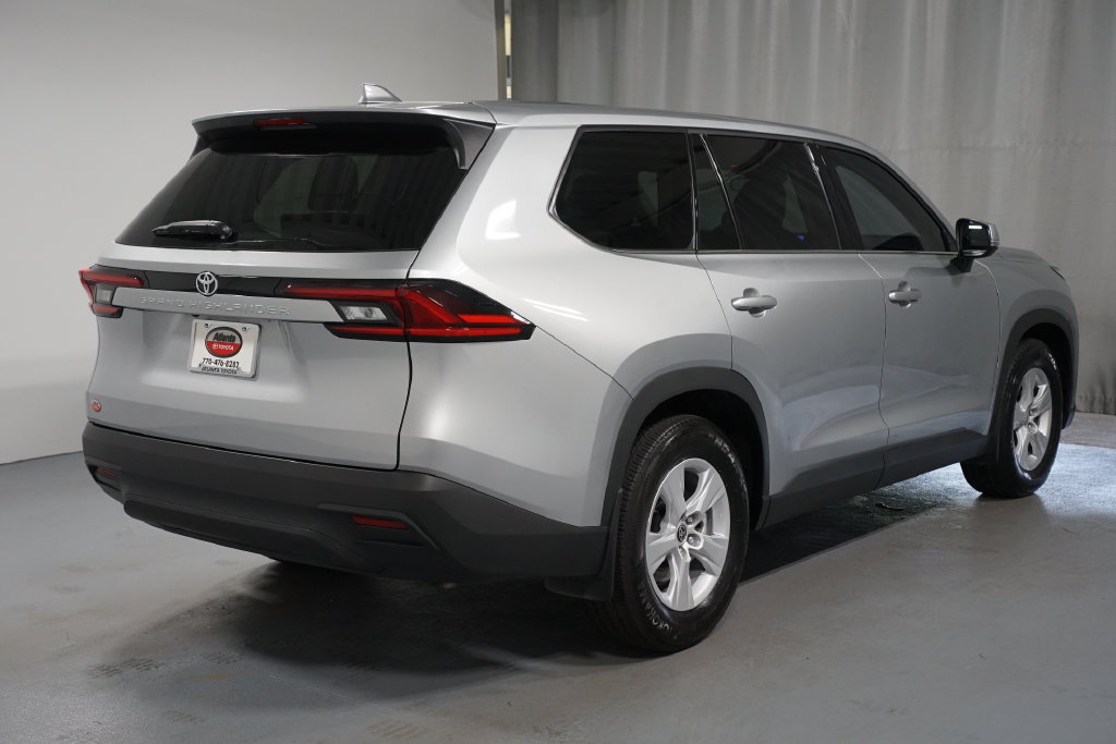 Certified 2025 Toyota Grand Highlander FWD image 8
