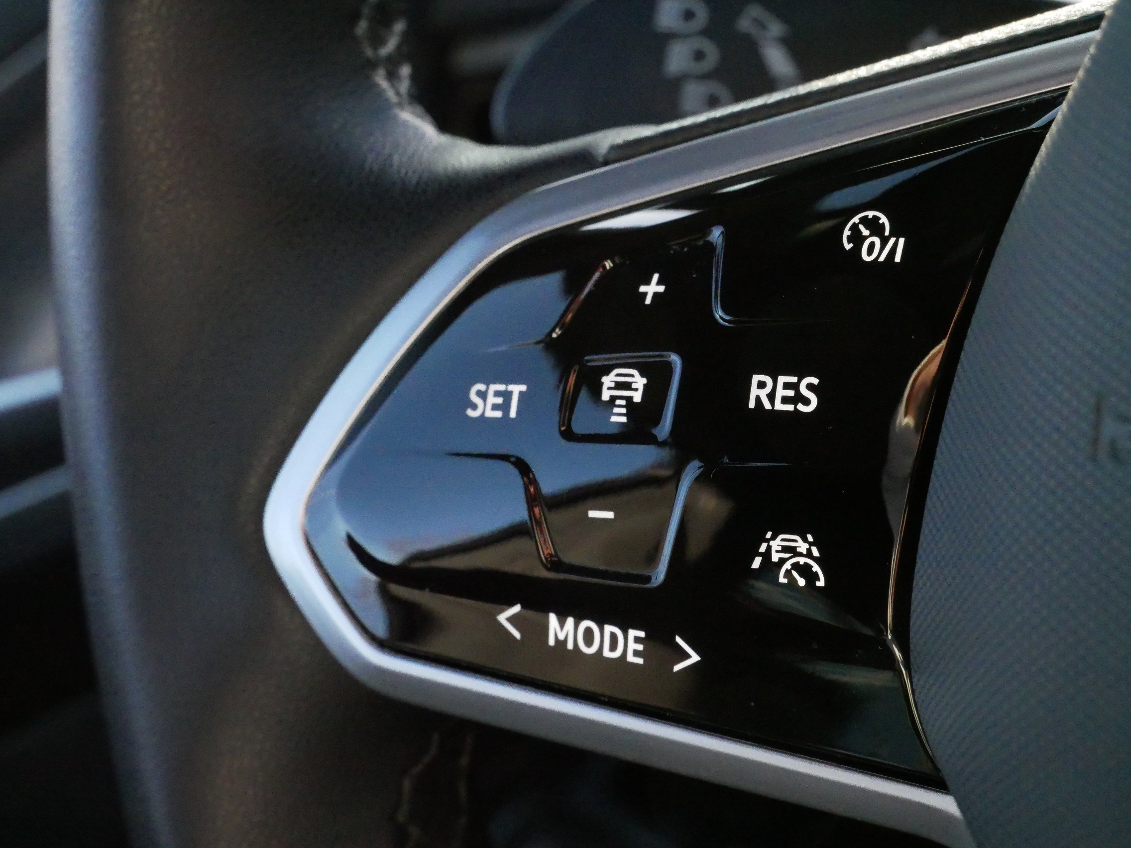 Certified 2023 Volkswagen ID.4 Pro S image 25