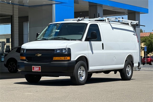 New 2025 Chevrolet Express 2500 Work Van w/ Driver Convenience Package image 10