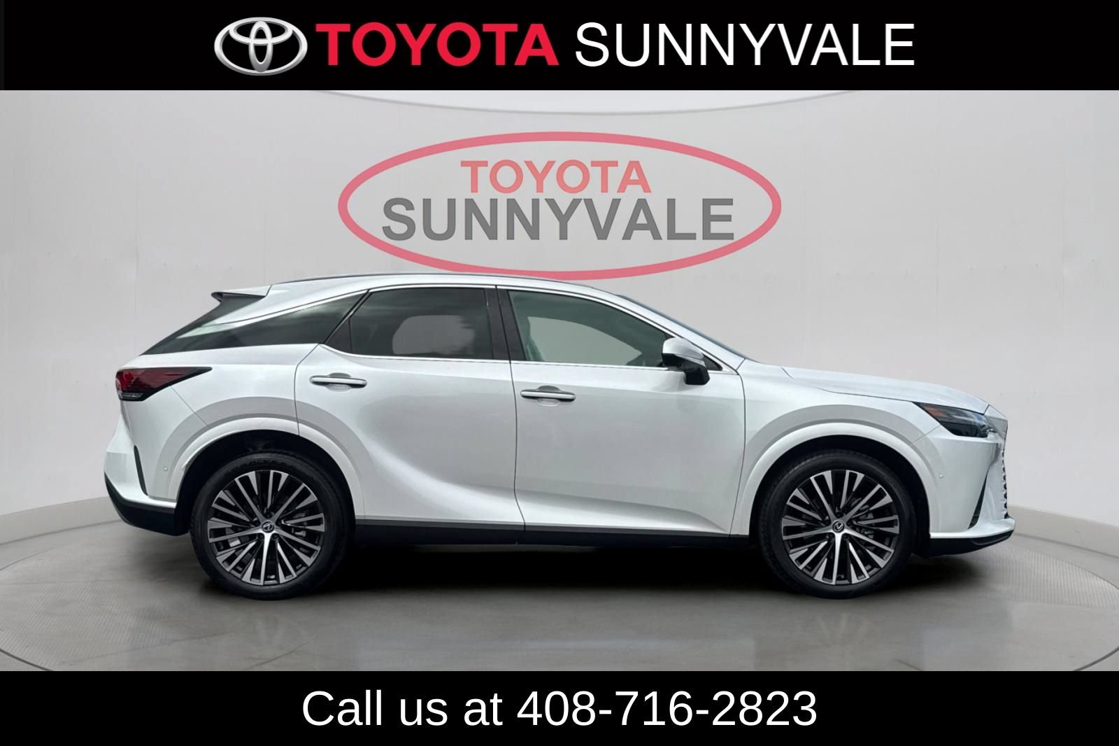 Used 2024 Lexus RX 350 Premium Plus w/ Convenience Package FWD image 9