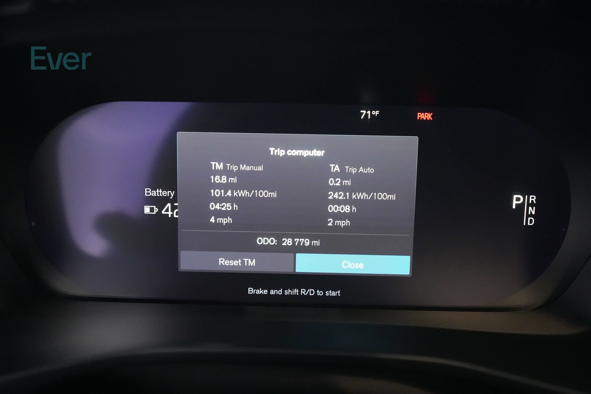 Used 2023 Volvo XC40 Recharge Plus w/ Protection Package Premier AWD/4WD image 7
