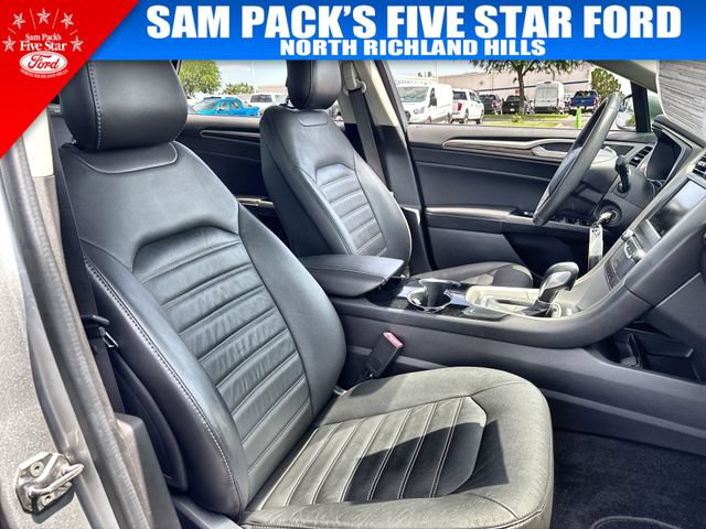 Used 2014 Ford Fusion SE w/ Equipment Group 202A FWD image 33