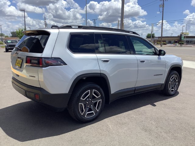 New 2026 Jeep Cherokee Laredo AWD/4WD image 31