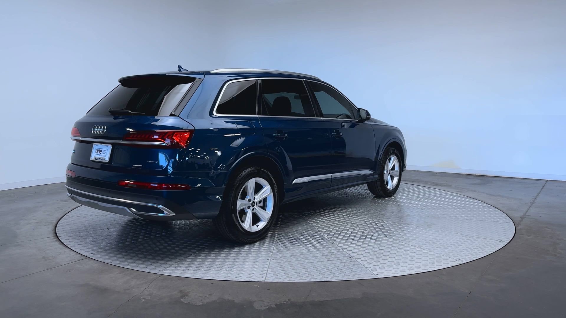 Used 2022 Audi Q7 2.0T Premium Plus w/ Premium Plus Package AWD/4WD image 8