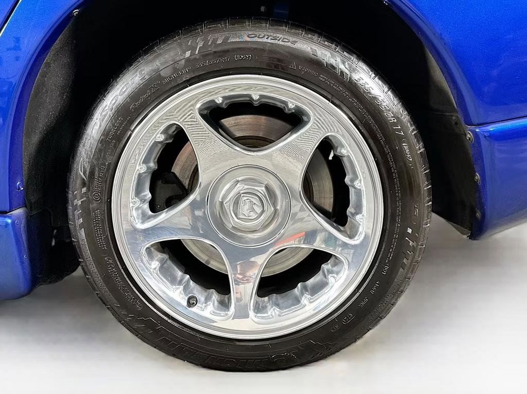 Used 1997 Dodge Viper GTS RWD image 42