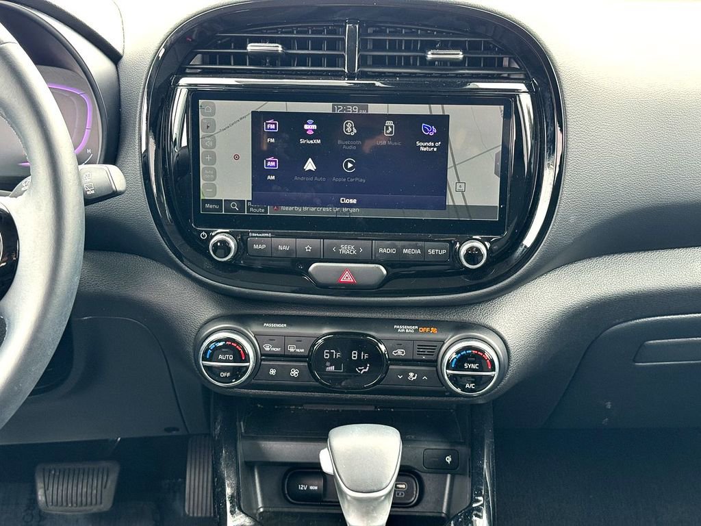 Used 2025 Kia Soul EX image 30