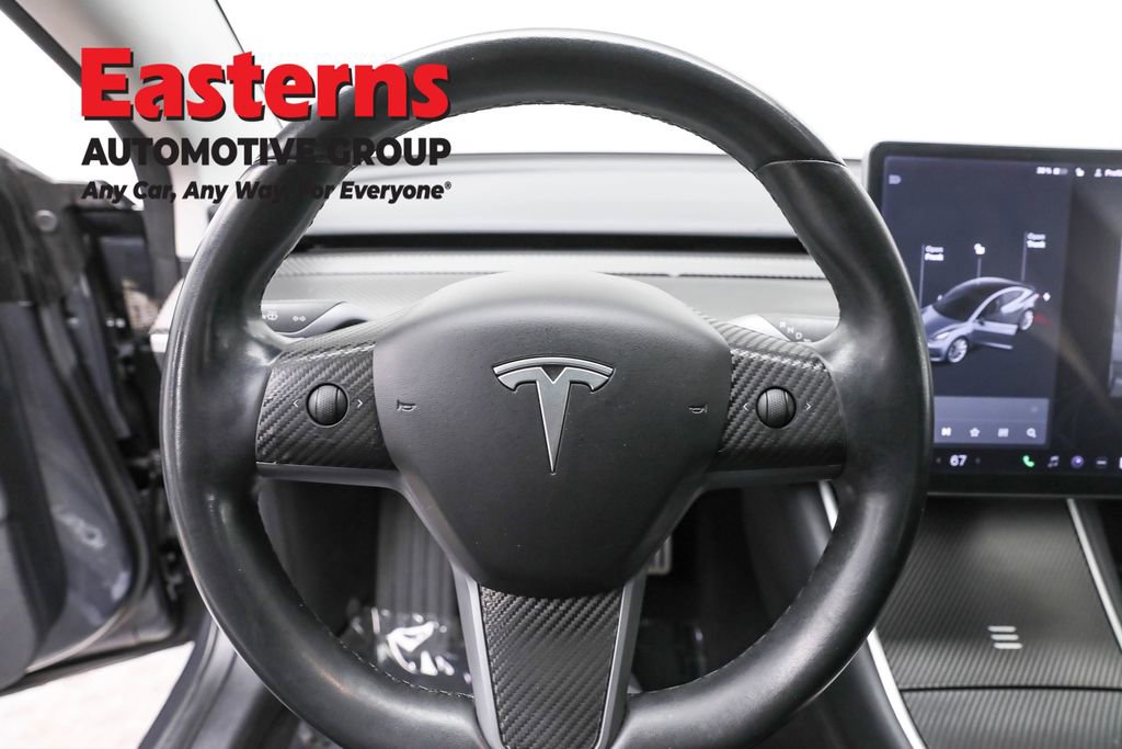 Used 2018 Tesla Model 3 Performance image 10