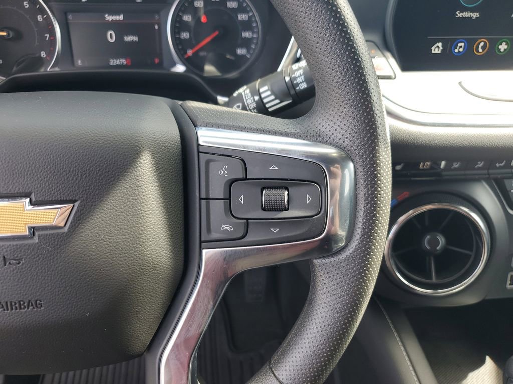 Used 2024 Chevrolet Blazer LT FWD image 23