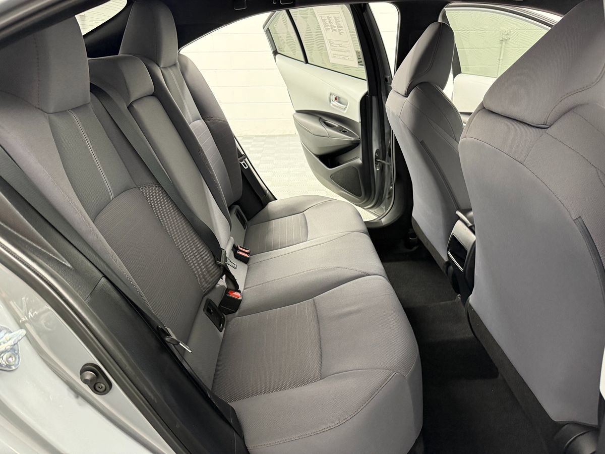 Used 2022 Toyota Corolla SE w/ Carpet Mat Package (TMS) FWD image 16