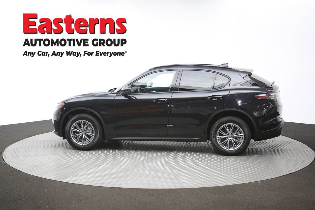 Used 2024 Alfa Romeo Stelvio Sprint image 61