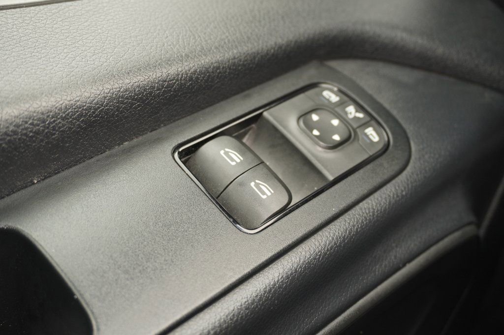 Used 2020 Mercedes-Benz Sprinter 1500 image 13