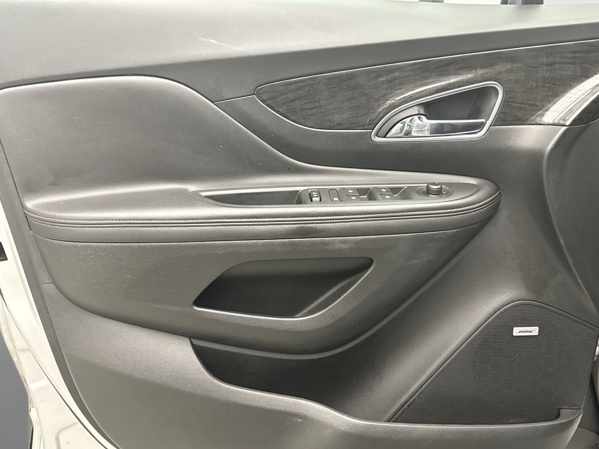 Used 2016 Buick Encore Premium w/ Experience Buick Package AWD/4WD image 9
