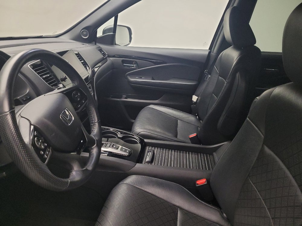 Used 2019 Honda Passport Touring image 17