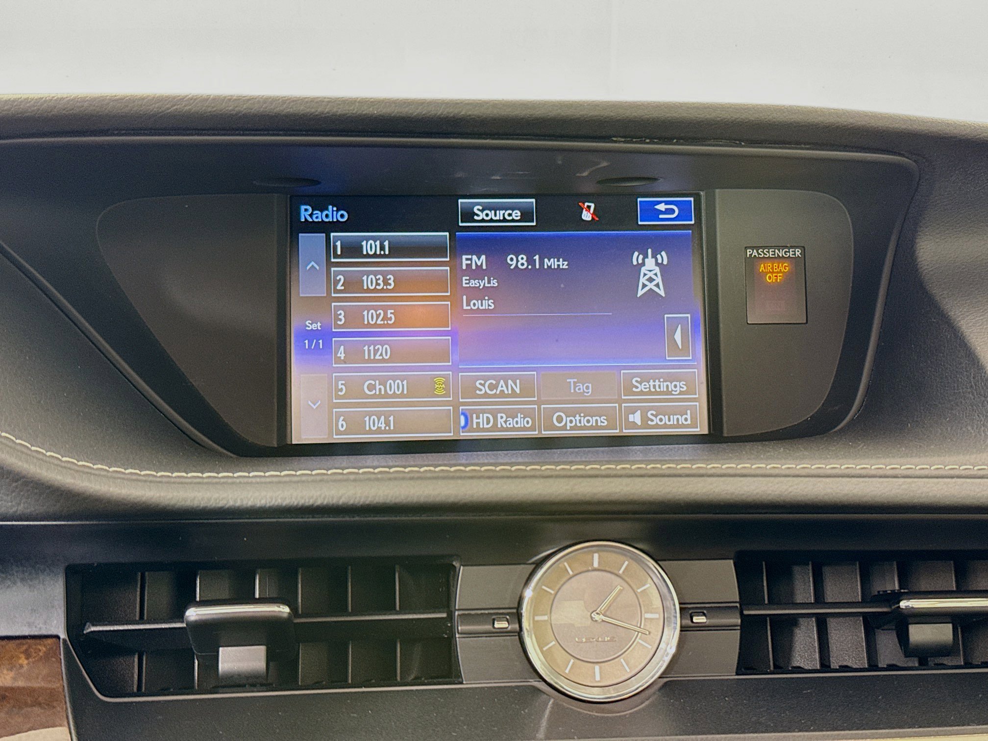 Used 2015 Lexus ES 350 w/ Luxury Package image 15