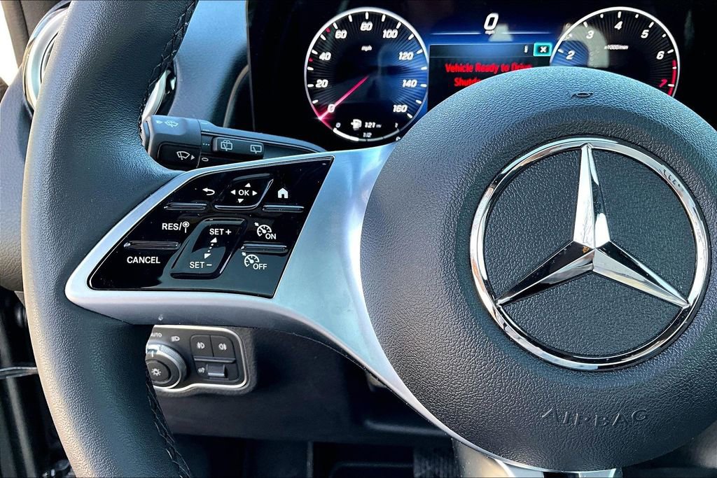 Used 2026 Mercedes-Benz GLB 250 4MATIC image 20