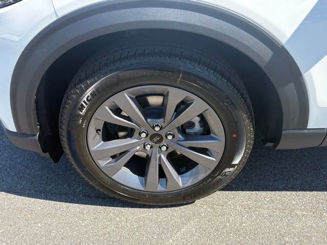 New 2026 Ford Explorer Active w/ Active Comfort Package AWD/4WD image 28