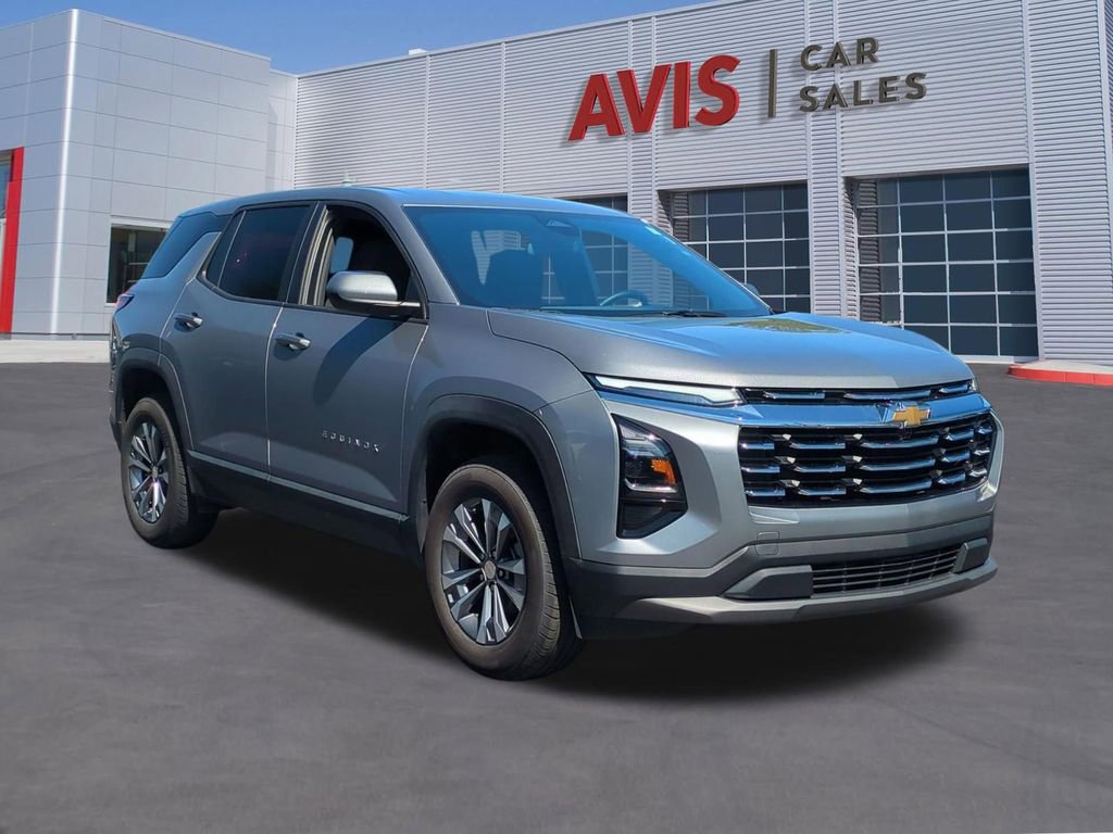 Used 2025 Chevrolet Equinox LT AWD/4WD image 3