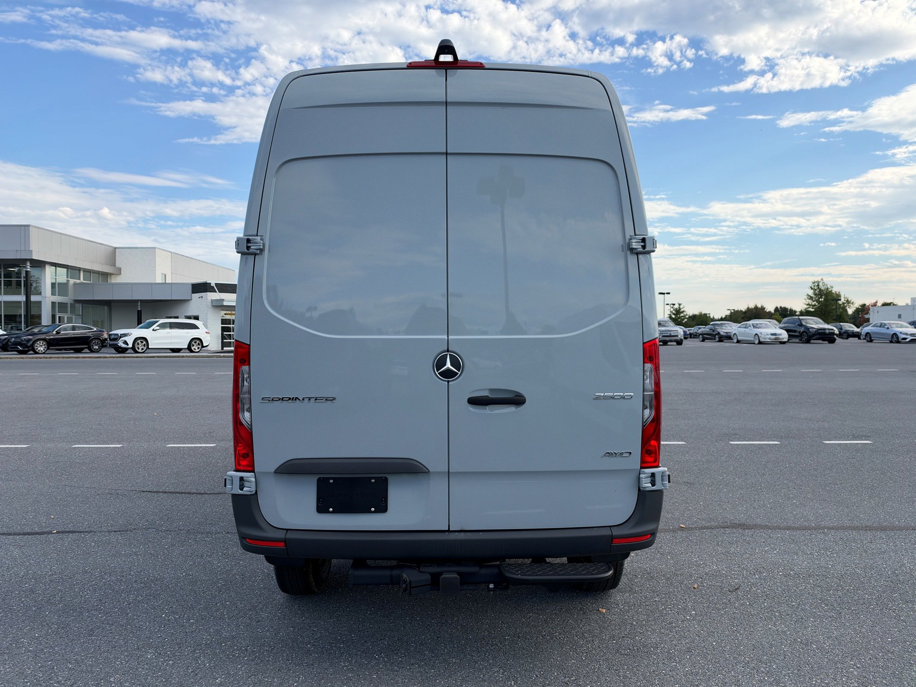 Used 2025 Mercedes-Benz Sprinter 2500 image 5