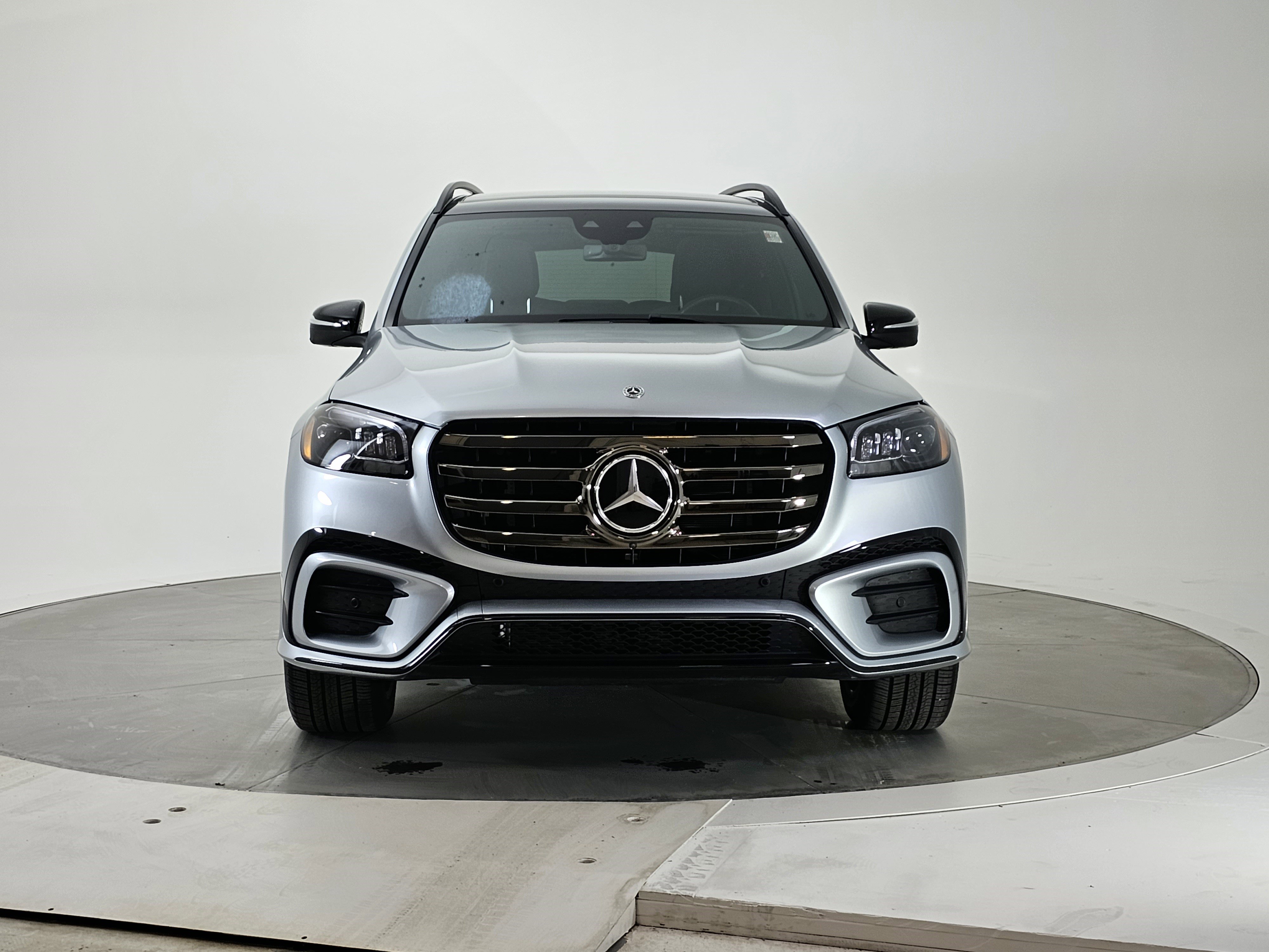 Certified 2024 Mercedes-Benz GLS 450 4MATIC w/ AMG Line Exterior image 5