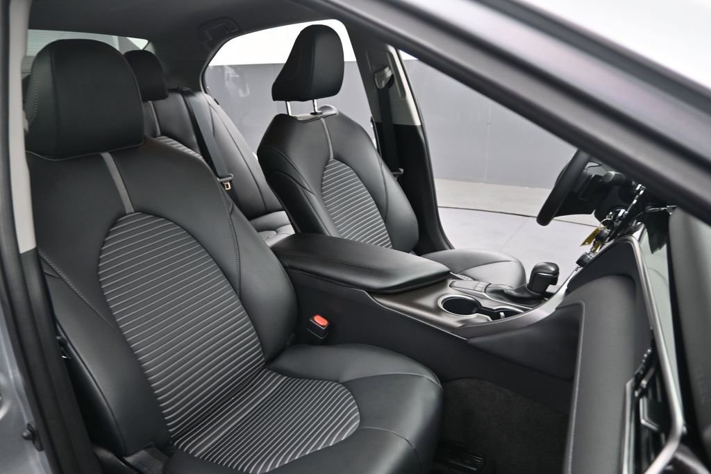 Used 2023 Toyota Camry SE FWD image 27