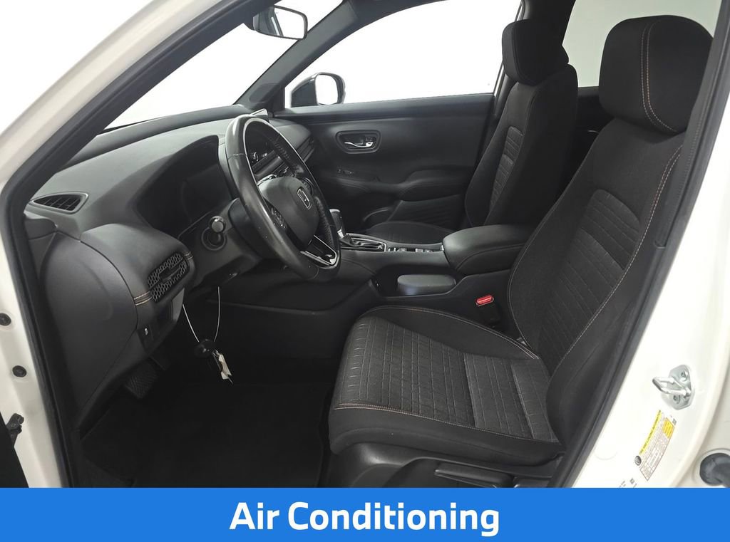 Used 2024 Honda HR-V Sport image 8