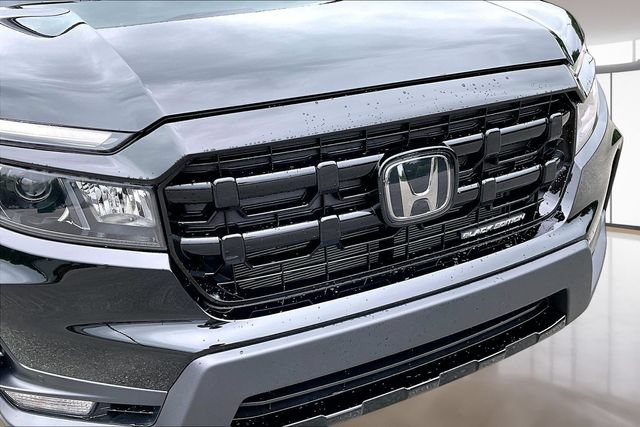 Used 2025 Honda Ridgeline Black Edition image 28