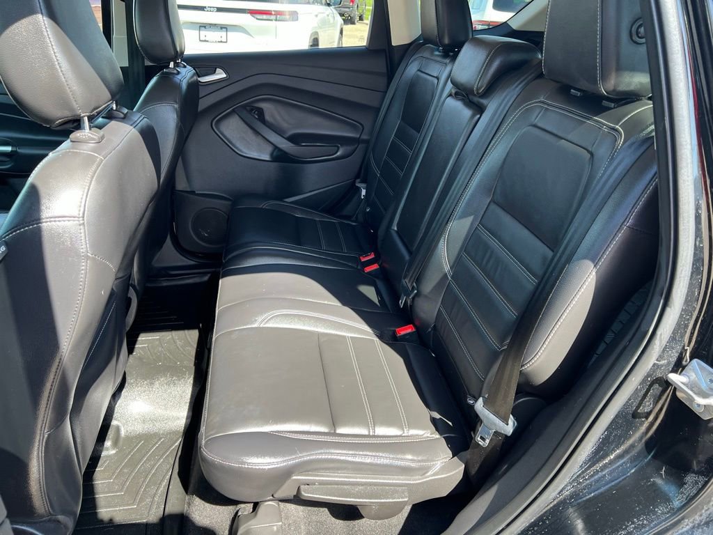 Used 2018 Ford Escape Titanium FWD image 22