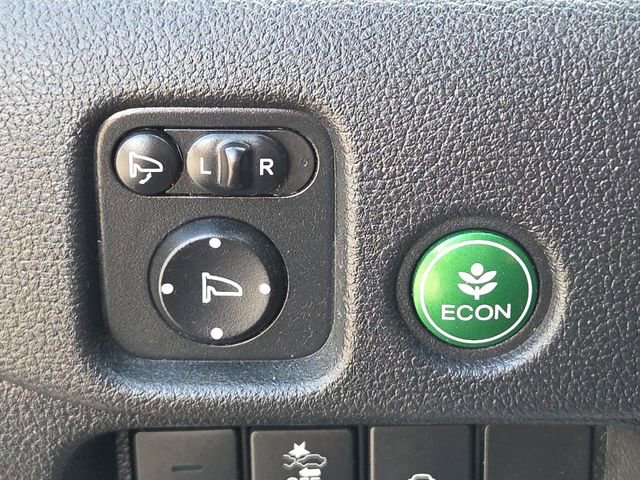 Used 2021 Honda Pilot Elite image 26