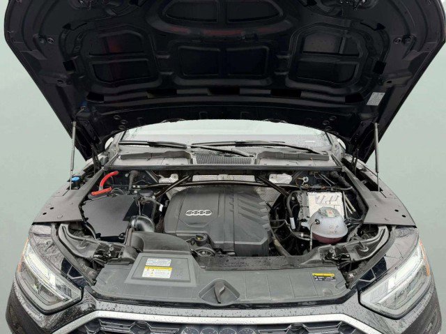 Certified 2023 Audi Q5 2.0T Premium w/ Convenience Package AWD/4WD image 32