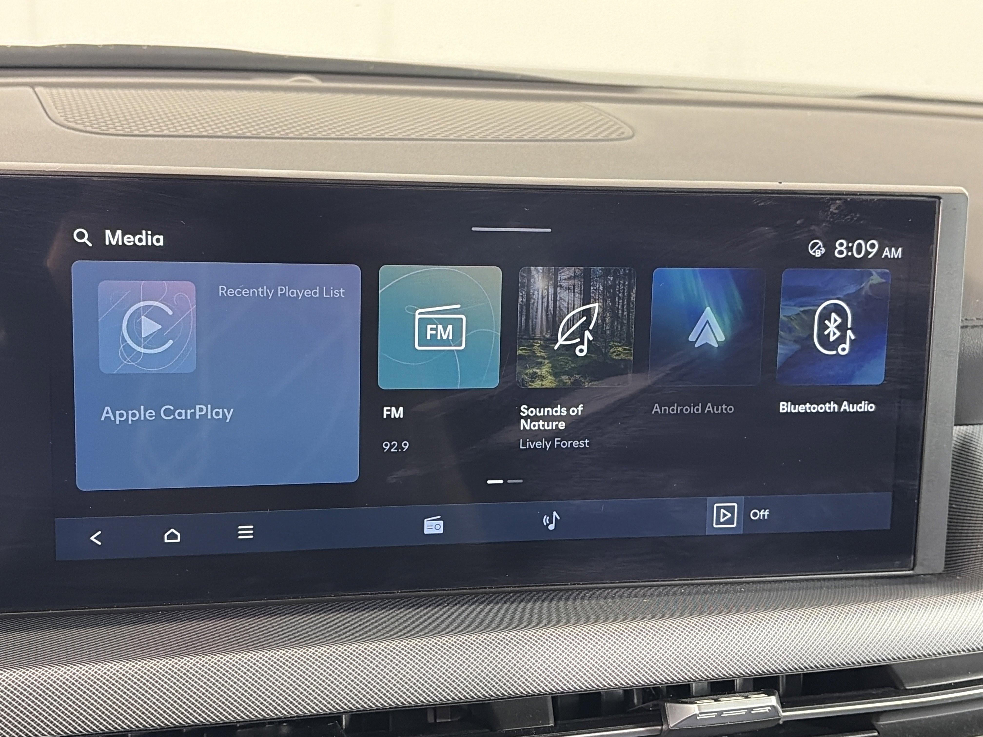 Certified 2025 Hyundai Sonata SE image 18